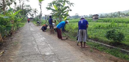 KERJA BAKTI WARGA PAGUYUBAN KERTA PANCA